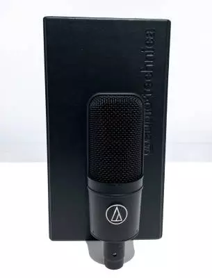 Audio-Technica - AT4040 Condenser Microphone 2